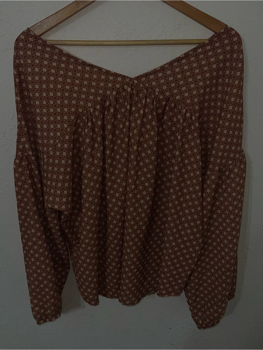 Three Bird Nest Rust Floral Peasant Blouse - Picture 7 of 8